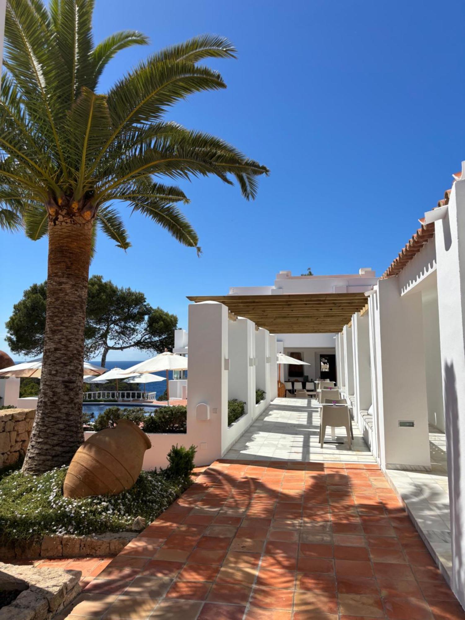 Hotel Village Cala Vadella  Exteriör bild